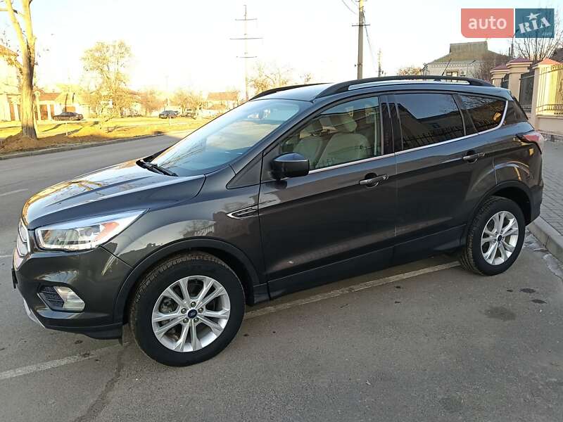 Позашляховик / Кросовер Ford Escape 2018 в Миколаєві