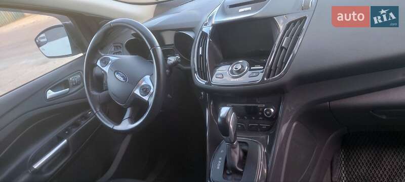 Внедорожник / Кроссовер Ford Escape 2015 в Гореничах фото 16 Внедорожник / Кроссовер Ford Escape 2015 в Гореничах