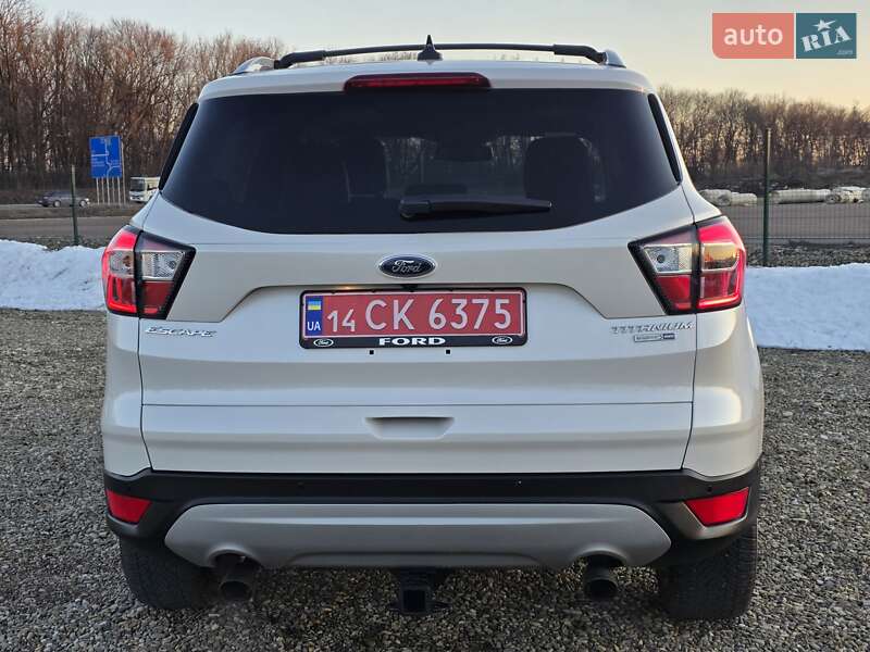 Позашляховик / Кросовер Ford Escape 2018 в Стрию