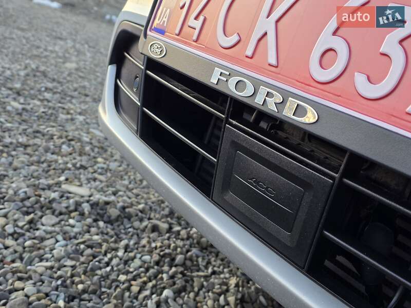 Позашляховик / Кросовер Ford Escape 2018 в Стрию