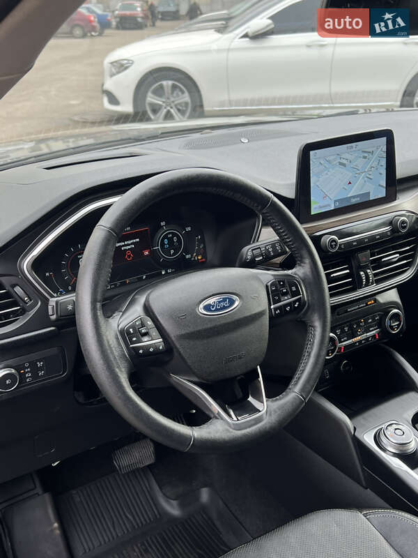 Внедорожник / Кроссовер Ford Escape 2020 в Одессе