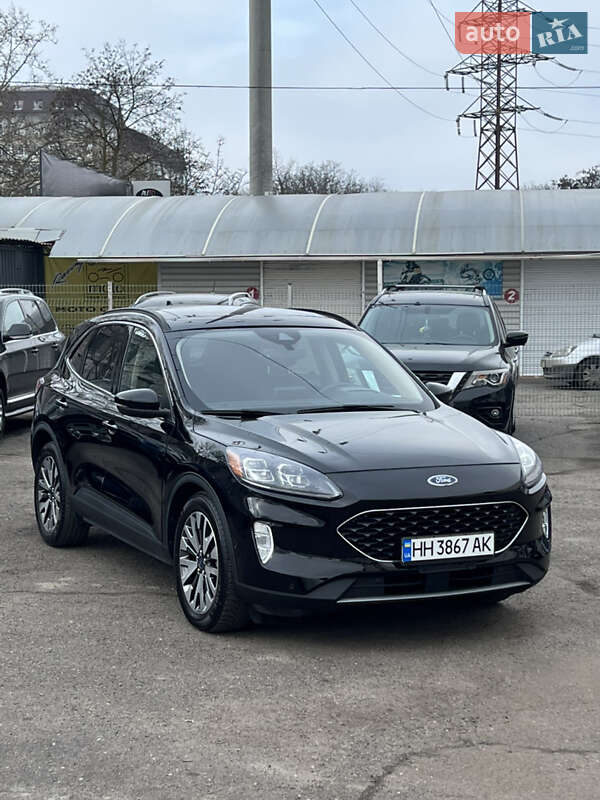 Внедорожник / Кроссовер Ford Escape 2020 в Одессе