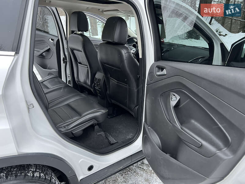 Внедорожник / Кроссовер Ford Escape 2016 в Трускавце