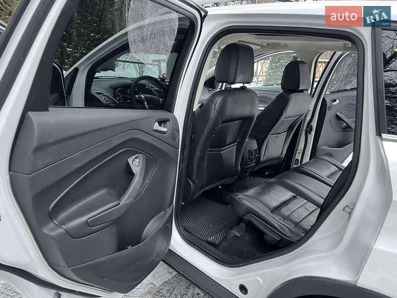 Внедорожник / Кроссовер Ford Escape 2016 в Трускавце