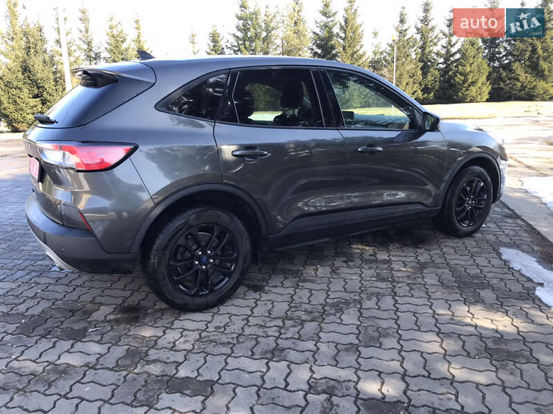 Внедорожник / Кроссовер Ford Escape 2020 в Сокале