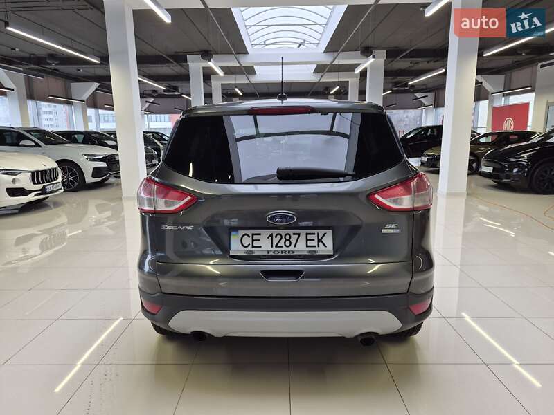 Внедорожник / Кроссовер Ford Escape 2015 в Хмельницком
