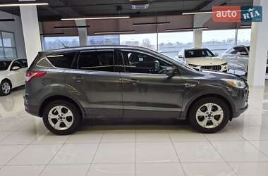 Внедорожник / Кроссовер Ford Escape 2015 в Хмельницком