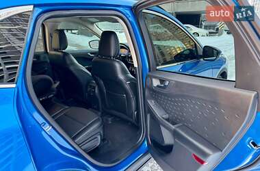 Внедорожник / Кроссовер Ford Escape 2019 в Киеве