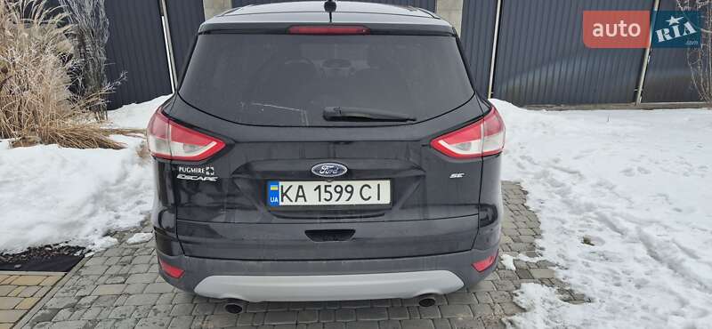 Позашляховик / Кросовер Ford Escape 2015 в Києві