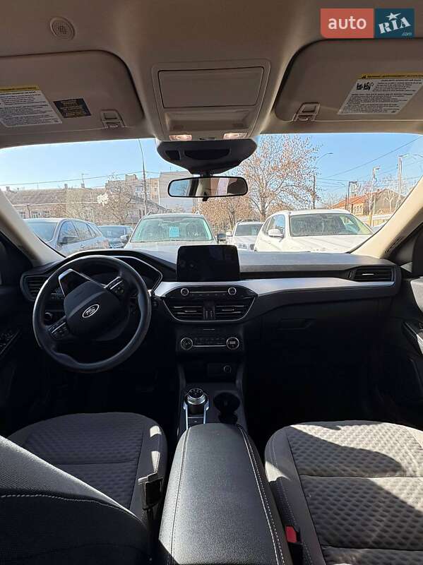 Внедорожник / Кроссовер Ford Escape 2019 в Николаеве