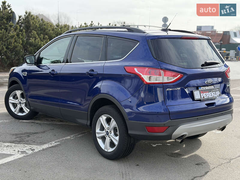 Внедорожник / Кроссовер Ford Escape 2014 в Киеве