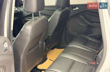 Внедорожник / Кроссовер Ford Escape 2014 в Рогатине