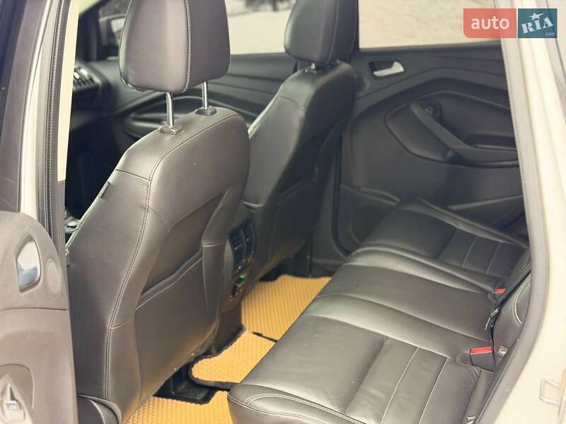 Позашляховик / Кросовер Ford Escape 2014 в Рогатині