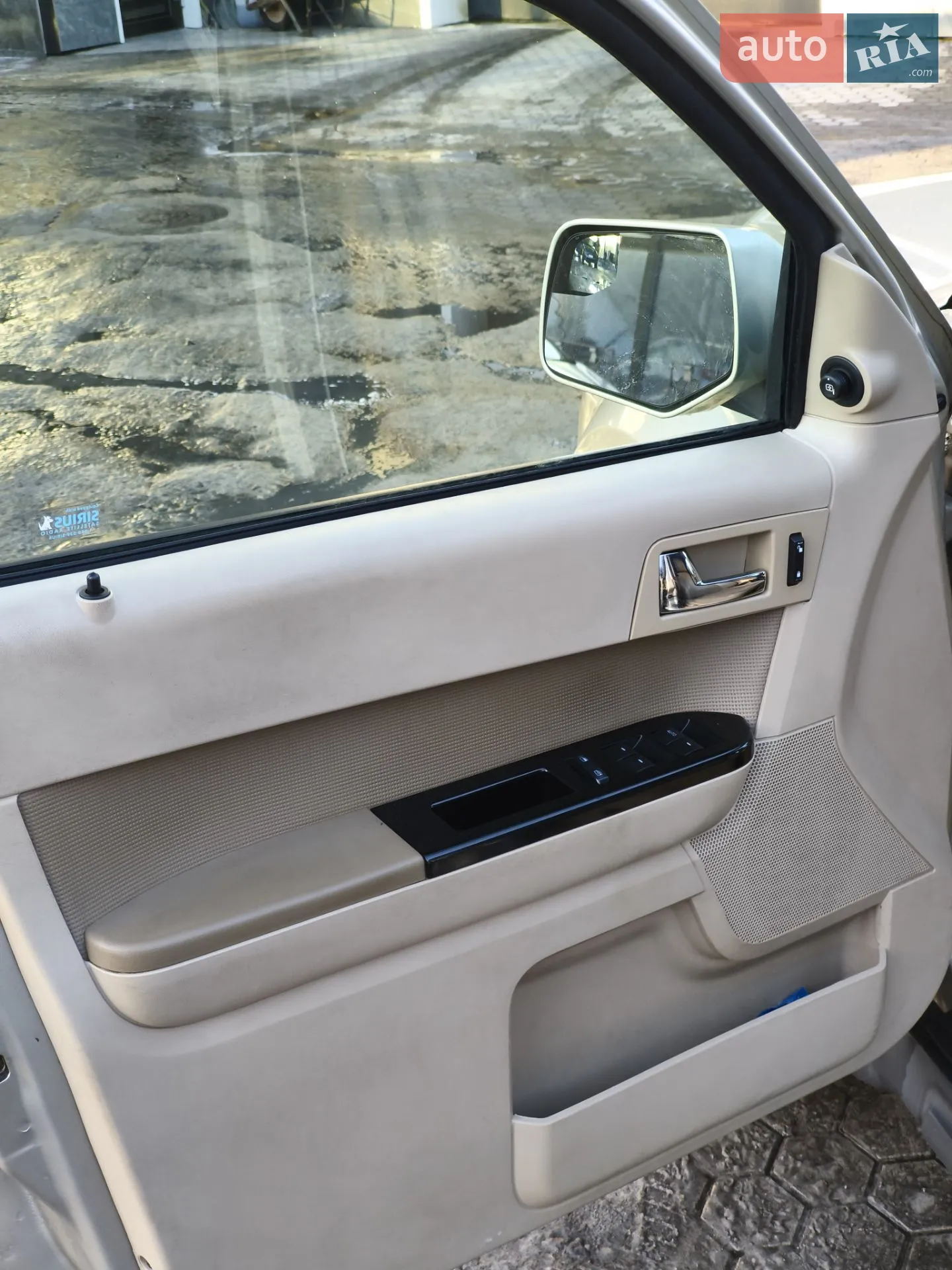 2011 Ford Escape - мініатюра 14