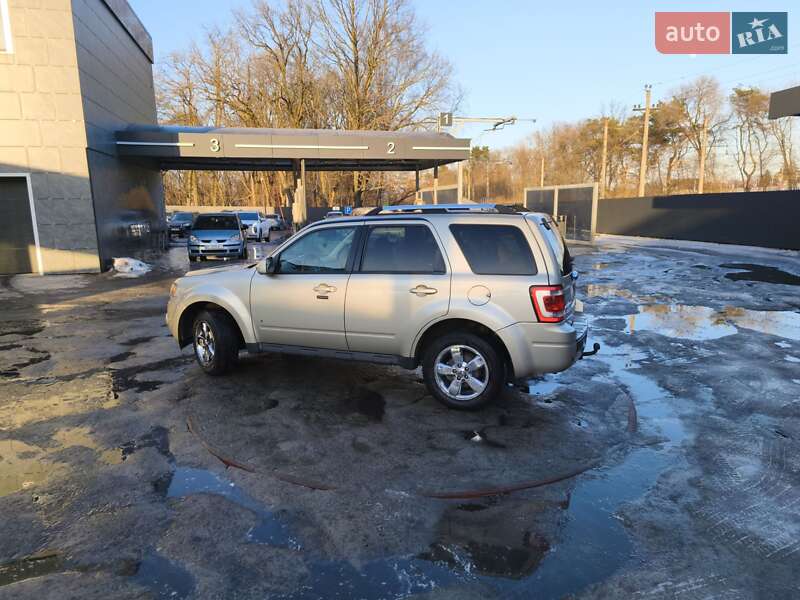 Позашляховик / Кросовер Ford Escape 2011 в Броварах