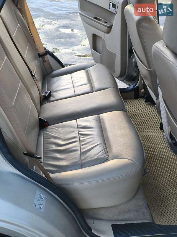 Позашляховик / Кросовер Ford Escape 2011 в Броварах