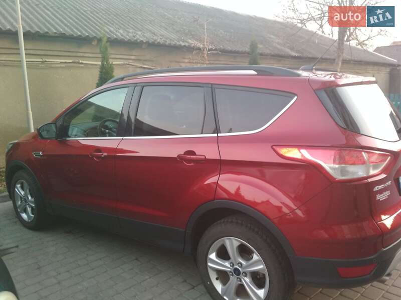 Внедорожник / Кроссовер Ford Escape 2014 в Калуше