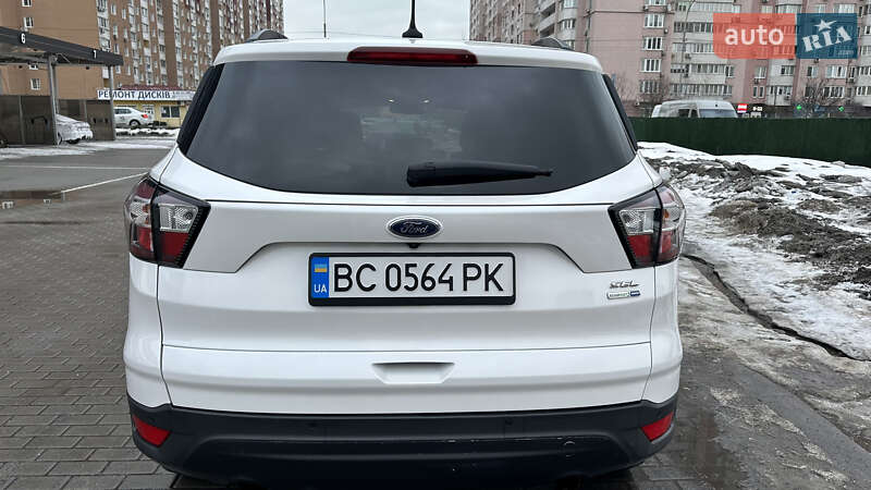Внедорожник / Кроссовер Ford Escape 2018 в Киеве