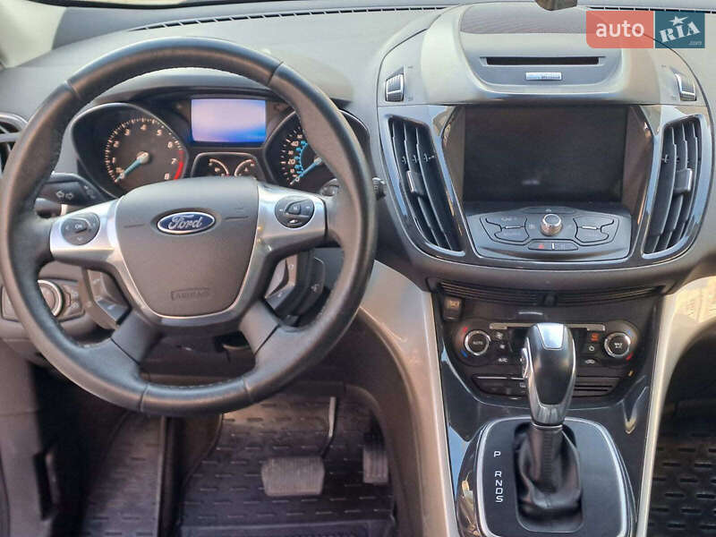 Позашляховик / Кросовер Ford Escape 2012 в Одесі