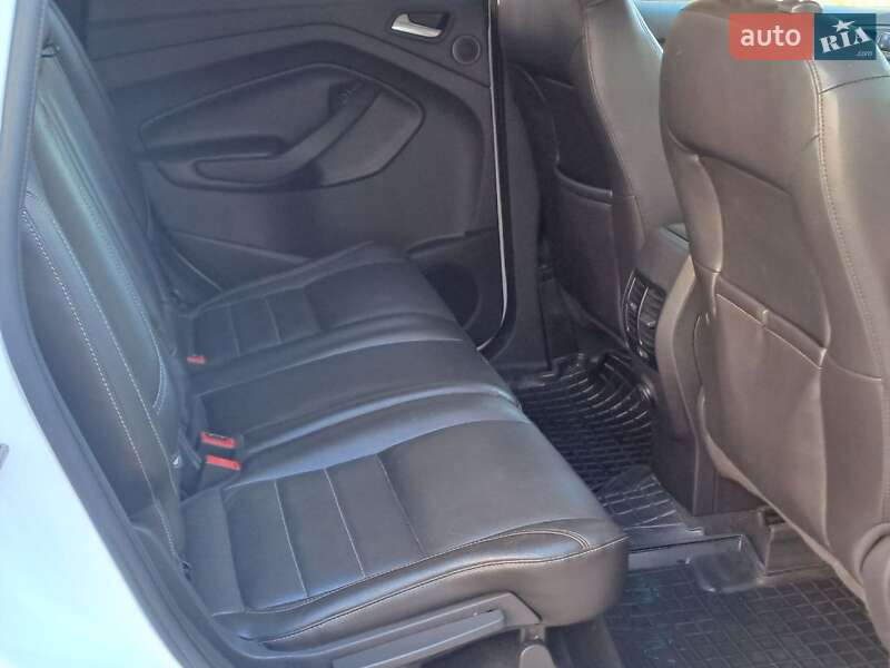 Позашляховик / Кросовер Ford Escape 2012 в Одесі