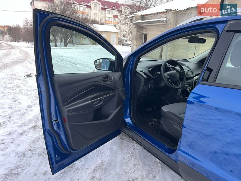 Позашляховик / Кросовер Ford Escape 2019 в Богуславі