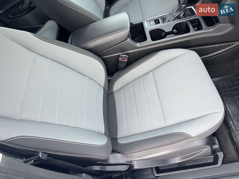 Позашляховик / Кросовер Ford Escape 2019 в Богуславі