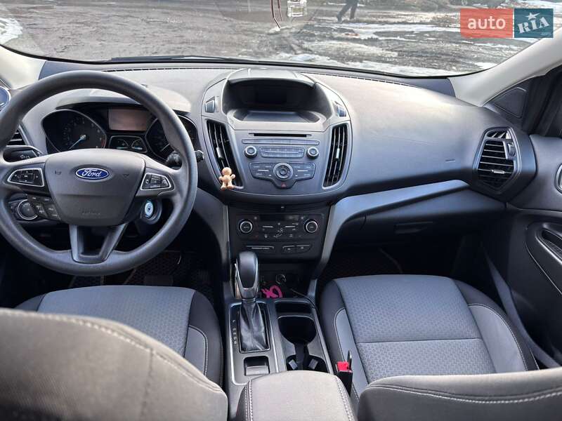 Внедорожник / Кроссовер Ford Escape 2018 в Александрие фото 5 Внедорожник / Кроссовер Ford Escape 2018 в Александрие
