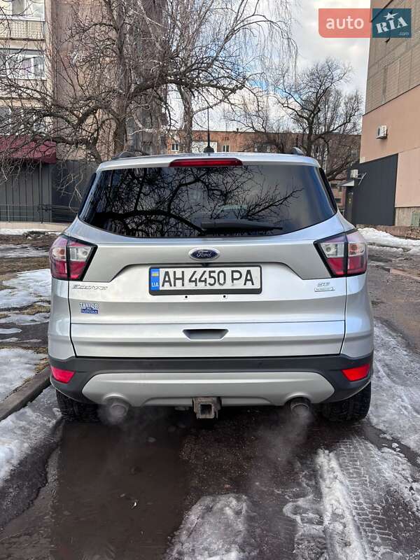 Внедорожник / Кроссовер Ford Escape 2018 в Александрие фото 11 Внедорожник / Кроссовер Ford Escape 2018 в Александрие