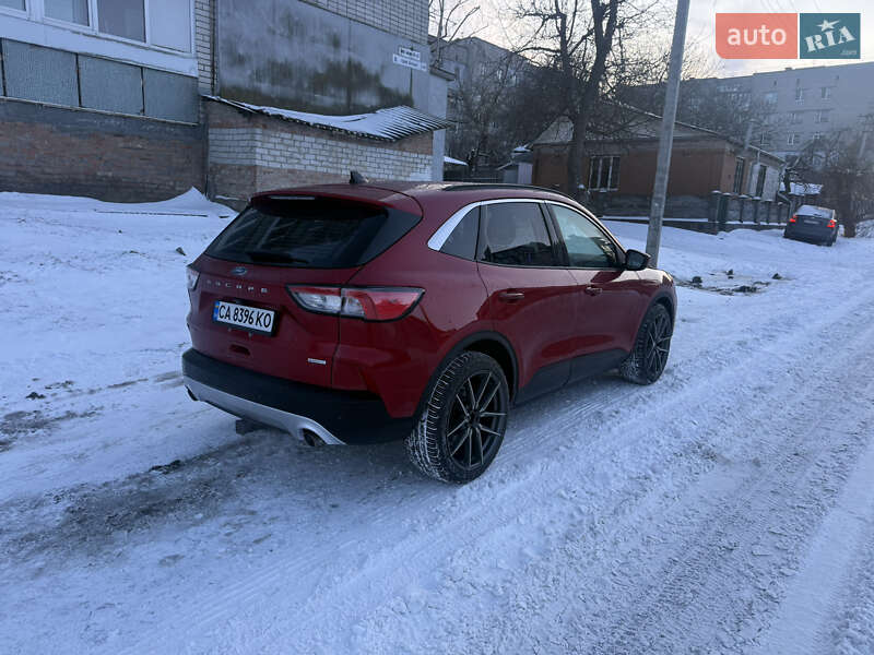 Внедорожник / Кроссовер Ford Escape 2019 в Умани