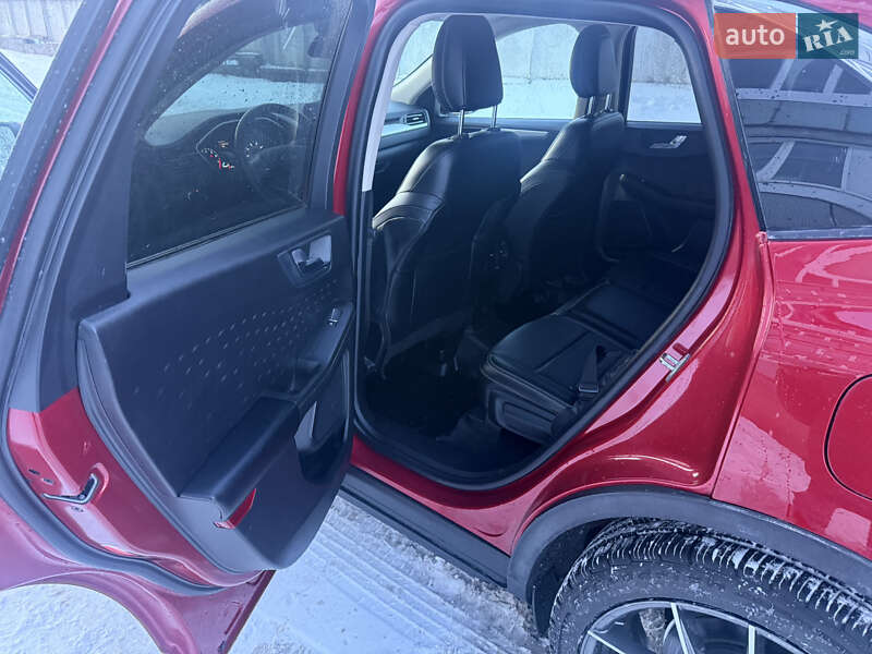 Внедорожник / Кроссовер Ford Escape 2019 в Умани