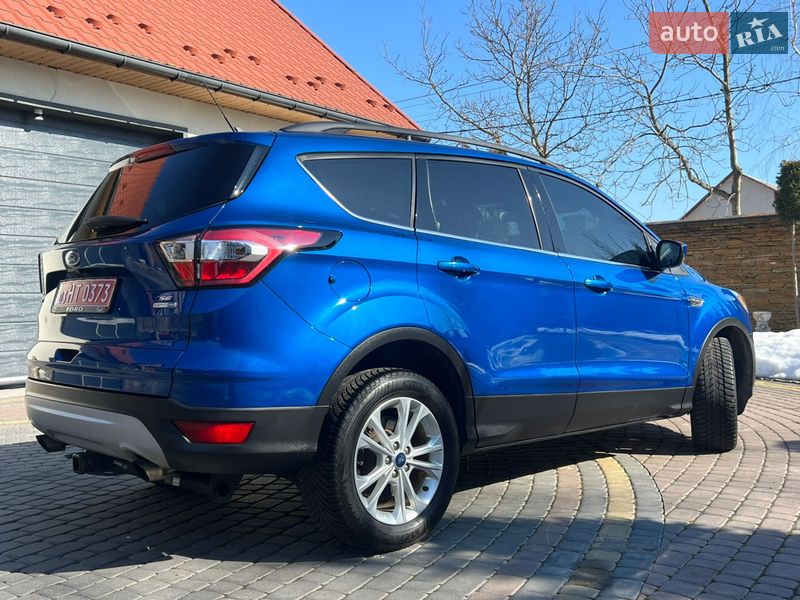 Внедорожник / Кроссовер Ford Escape 2018 в Дубно