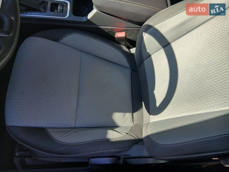 Позашляховик / Кросовер Ford Escape 2016 в Первомайську