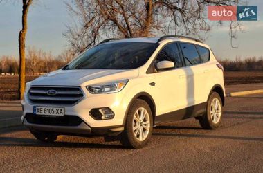 Внедорожник / Кроссовер Ford Escape 2018 в Кривом Роге