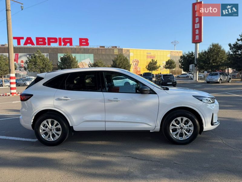 Внедорожник / Кроссовер Ford Escape 2024 в Одессе