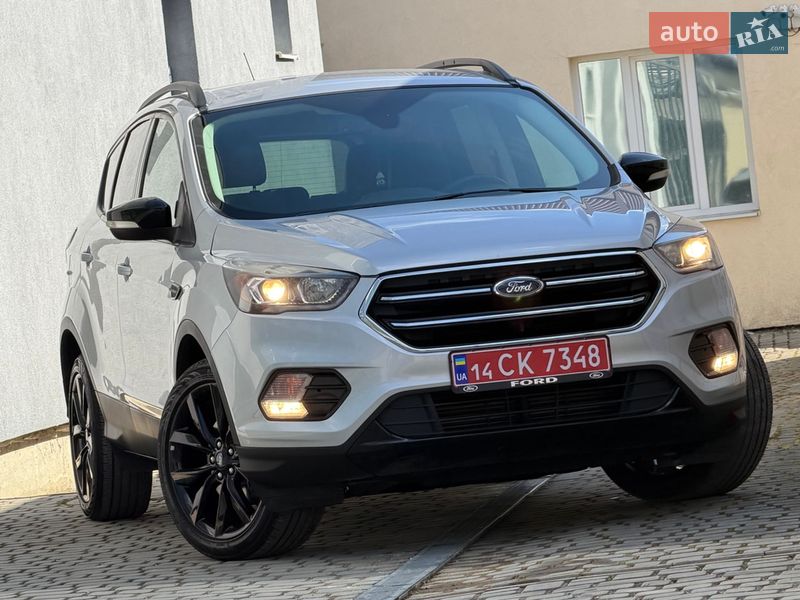 Внедорожник / Кроссовер Ford Escape 2017 в Дрогобыче фото 6 Внедорожник / Кроссовер Ford Escape 2017 в Дрогобыче