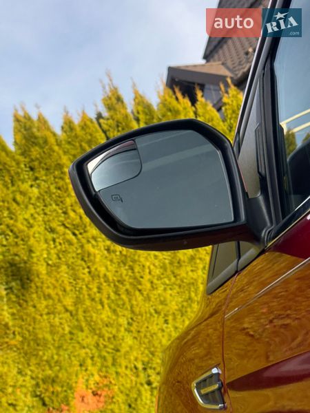 Внедорожник / Кроссовер Ford Escape 2016 в Стрые