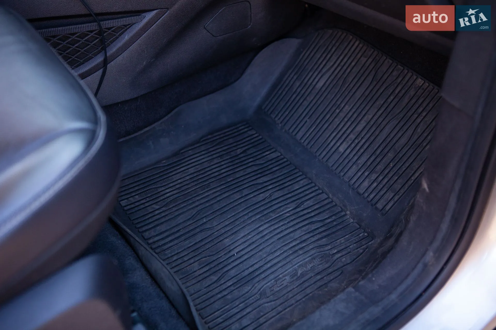 2019 Ford Escape - мініатюра 27
