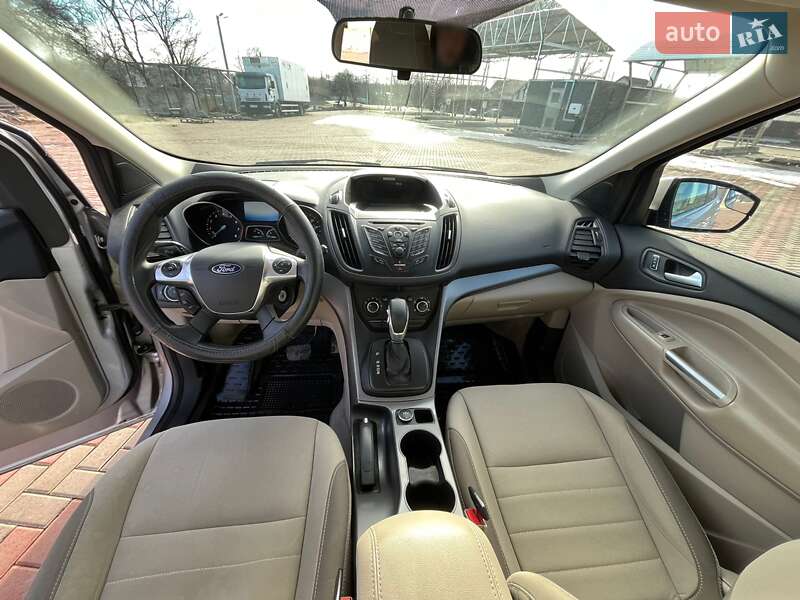 Внедорожник / Кроссовер Ford Escape 2015 в Белой Церкви