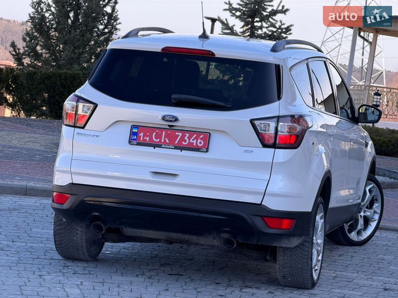 Позашляховик / Кросовер Ford Escape 2018 в Дрогобичі