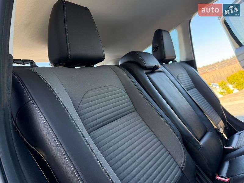 Позашляховик / Кросовер Ford Escape 2018 в Дрогобичі