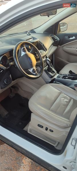 Позашляховик / Кросовер Ford Escape 2015 в Рівному