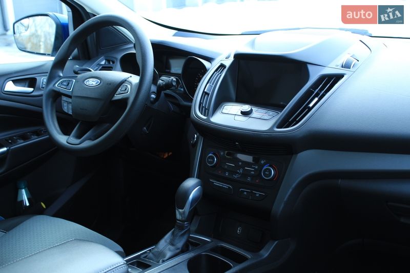 Внедорожник / Кроссовер Ford Escape 2018 в Виннице