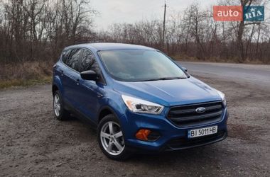 Внедорожник / Кроссовер Ford Escape 2016 в Кременчуге