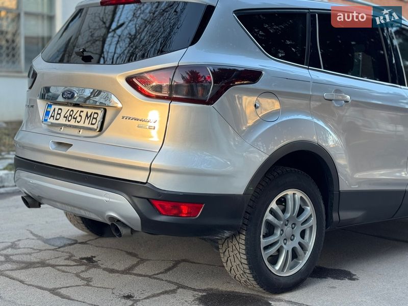 Позашляховик / Кросовер Ford Escape 2016 в Вінниці