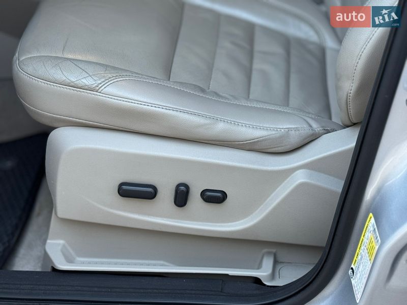 Позашляховик / Кросовер Ford Escape 2016 в Вінниці