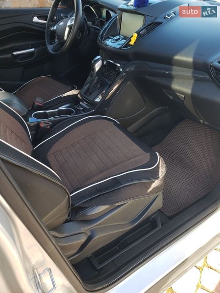 Позашляховик / Кросовер Ford Escape 2014 в Калуші