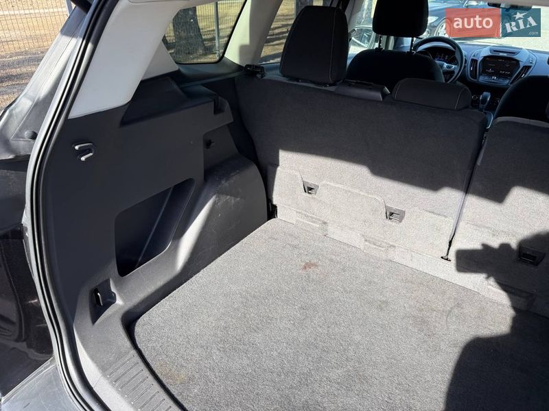 Внедорожник / Кроссовер Ford Escape 2012 в Стрые