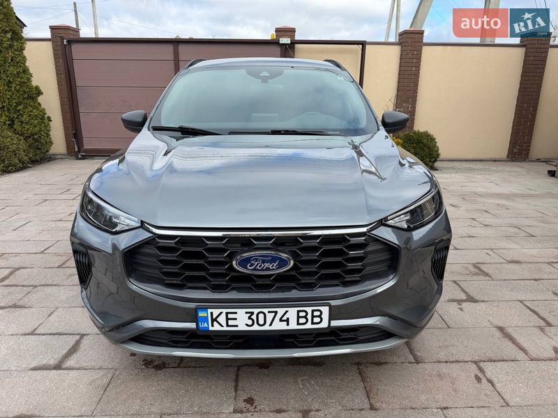 Внедорожник / Кроссовер Ford Escape 2023 в Днепре
