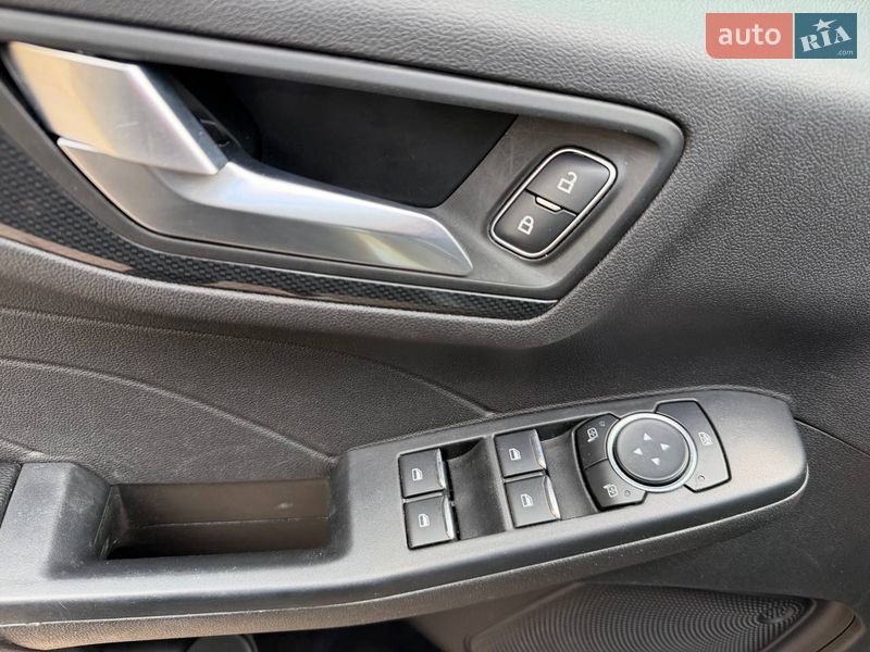 Внедорожник / Кроссовер Ford Escape 2023 в Днепре