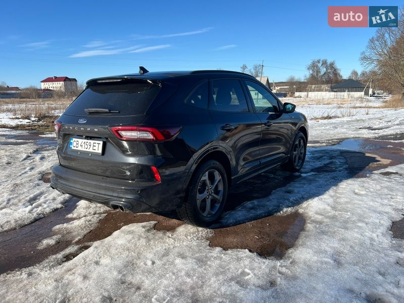 Позашляховик / Кросовер Ford Escape 2024 в Чернігові